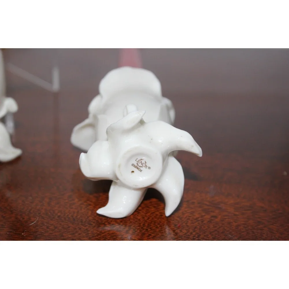 Lenox Floral Gallery Collection Rose Bud Tapered Candlestick Holders Pair